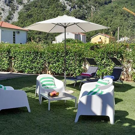 Apartment Emmi Omiš Kültér fotó