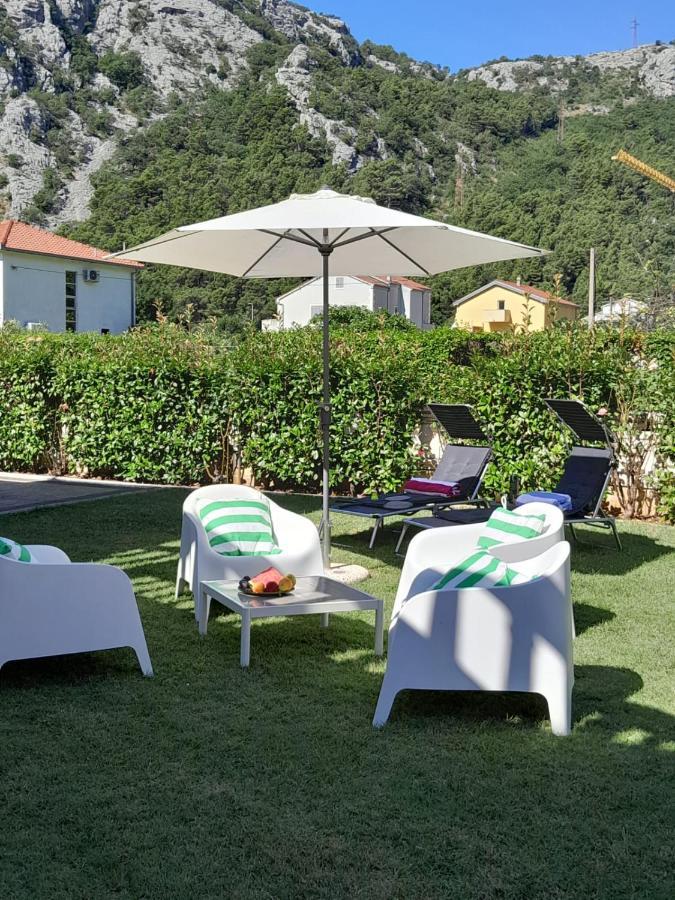 Apartment Emmi Omiš Kültér fotó