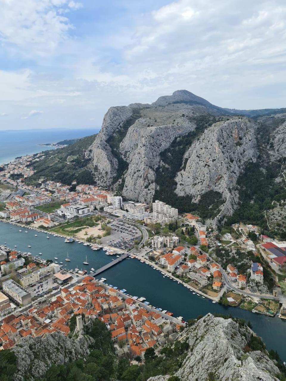 Apartment Emmi Omiš Kültér fotó